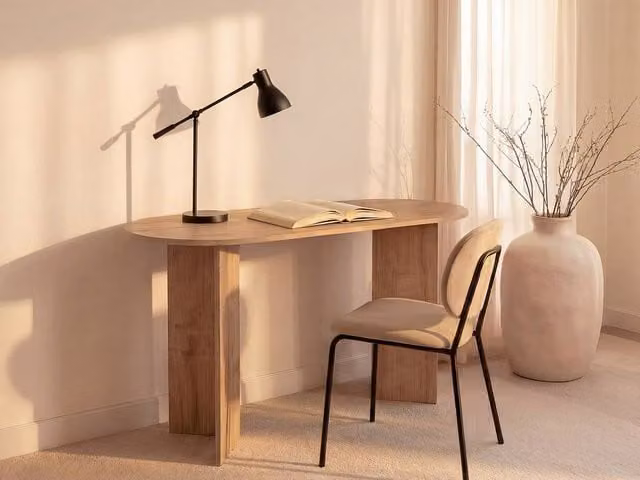 Vente-unique TOPANIA Writing Desk in Light Oak
