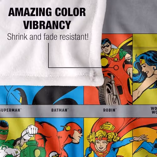 LOGOVISION Justice League DC Hero Panels Super Soft Fleece Throw Blanket, Multicolour, W: 91 cm, D: 147 cm – 3