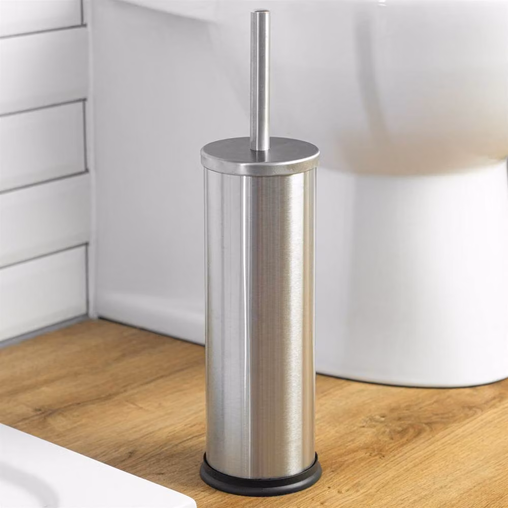Harbour Housewares Pack of 2 Round Stainless Steel Toilet Brushes and Holders in Silver – 7