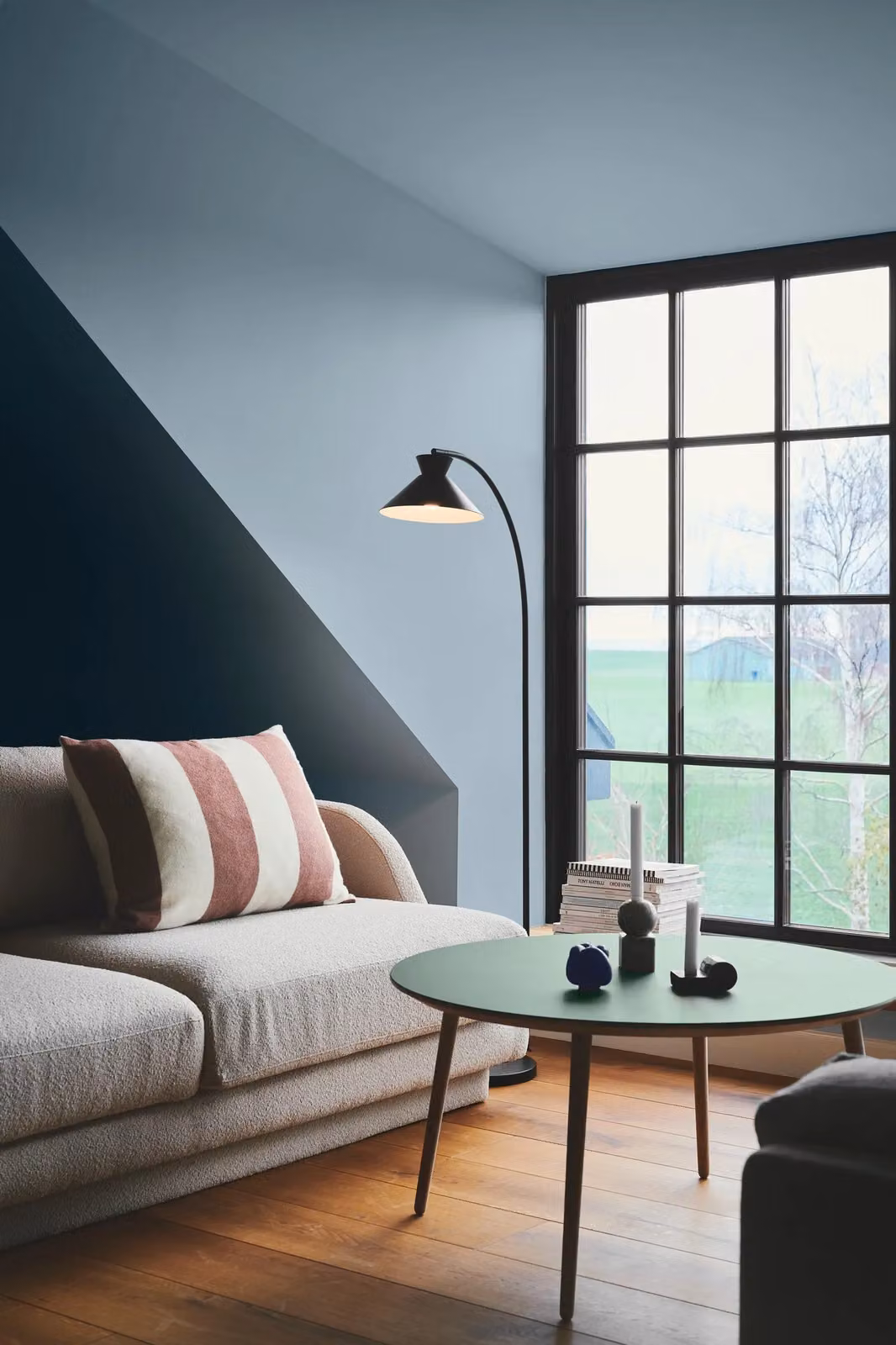 Nordlux Dial Modern Metal Floor Lamp in Black with E27 Socket – 2