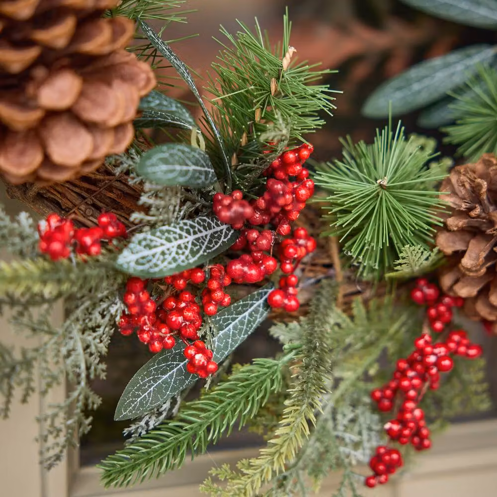 Dibor Multicolour Giant Berry Bushel Christmas Wreath, Diameter: 50 cm – 3