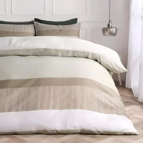 OHS Reversible Striped Microfibre Duvet Cover and Pillowcase Set, Green, Duvet Cover: 200 x 200 cm, Pillowcase: 50 x 75 cm – 1