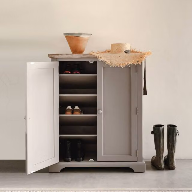 Statement Furniture Florence Acacia Wood Shoe Storage Cabinet in Grey, H 110 x W 90.5 x D 36 cm – 1