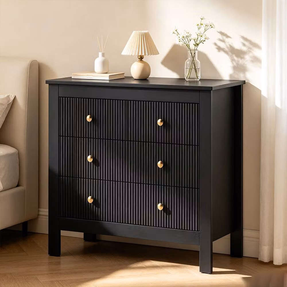 ERGOVEXA Elegant Chest of Five Drawers in Black and Gold – 3