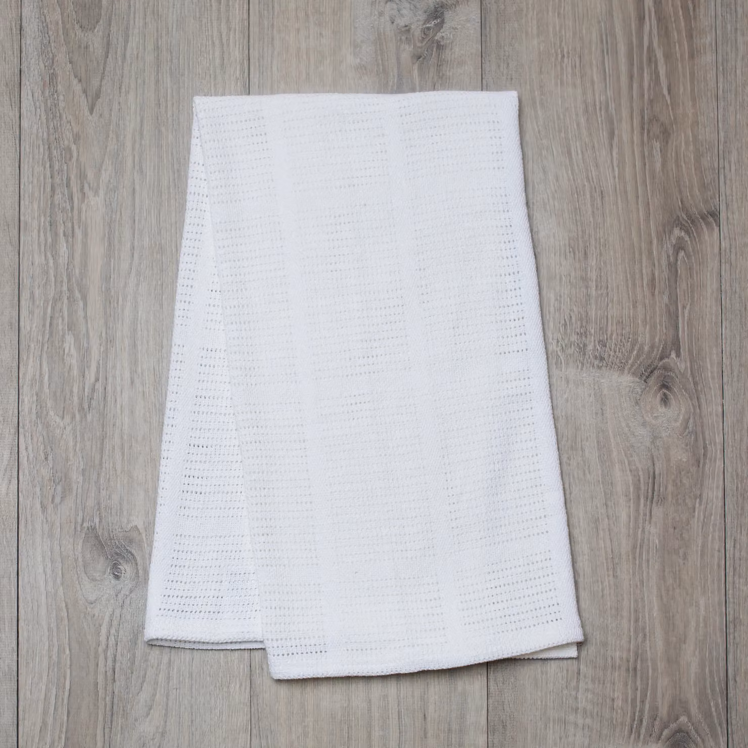Lulujo White Cotton Cellular Baby Blanket, W: 80 cm x H: 100 cm – 2