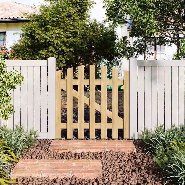 Komore Brown Spruce Wood Garden Fence Swing Gate with Latch, Width: 90 cm