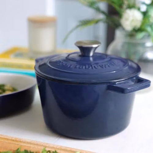 Argon Tableware Enamelled Cast Iron Round Casserole Dish with Self-Basting Lid, 2.8 l, Blue – 6