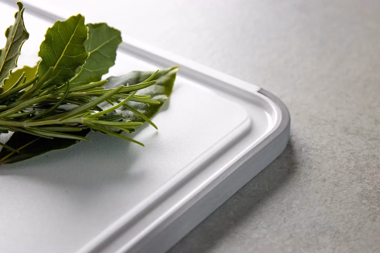 KitchenAid Classic Reversible Non-Slip Polypropylene Chopping Board, White, W: 20 cm x D: 25 cm – 5