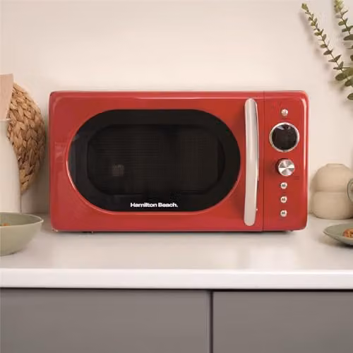 Hamilton Beach 20L Retro Red Solo Microwave with LED Display and Child Lock – 2