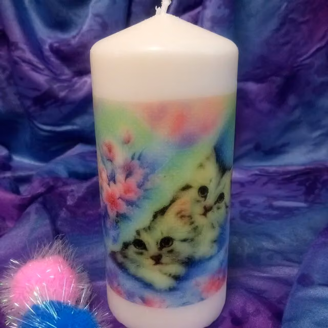 Viki White Pillar Candle with Adorable Kittens