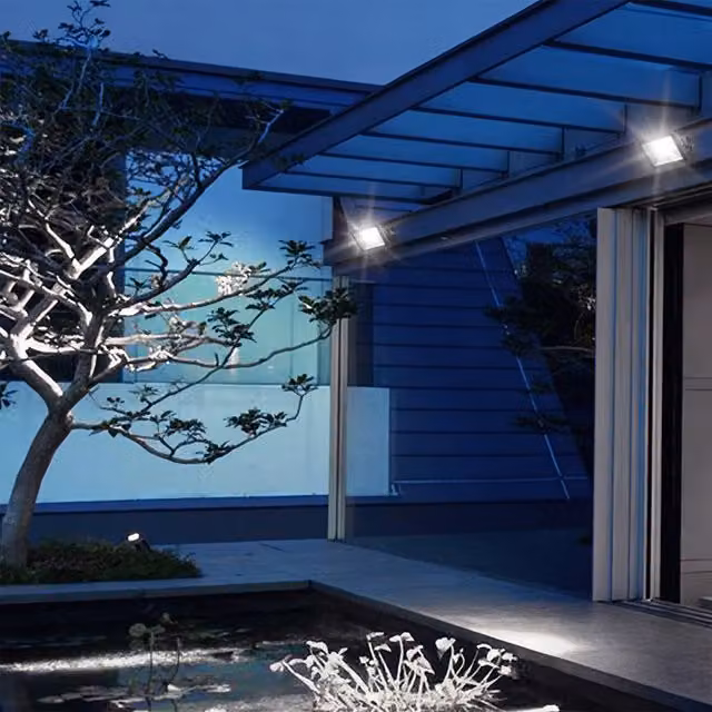Living Star Black Adjustable LED Outdoor Motion Sensor Wall Mounted Floodlight