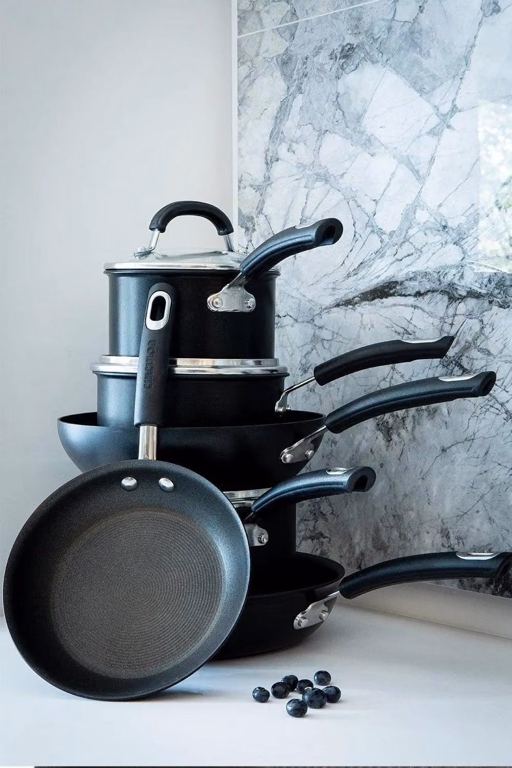 Circulon 3 Piece Hard Anodised Aluminium Saucepan Set with Glass Lids in Black – 1