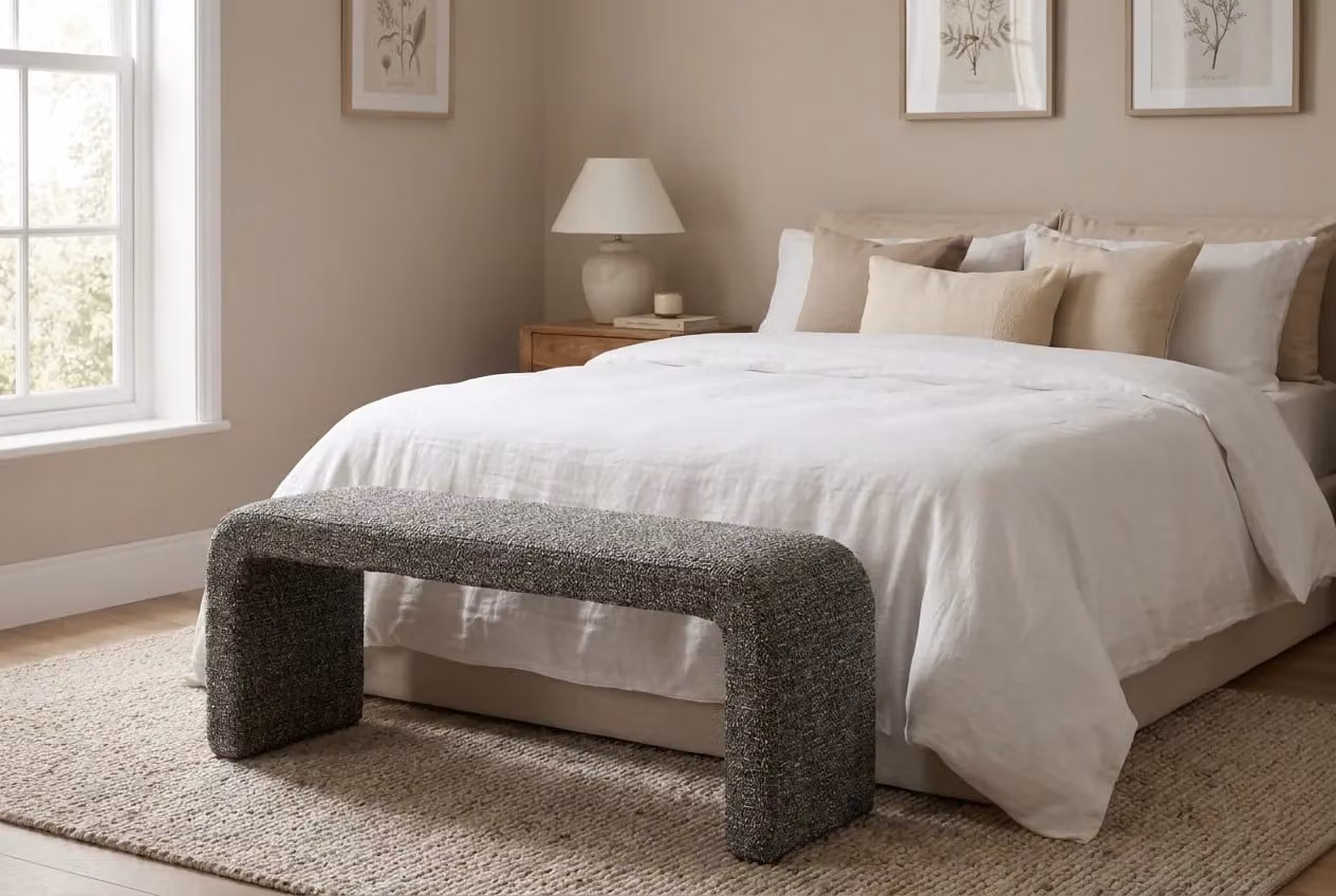 Araco Atelier Mode Bench in Grey Fabric