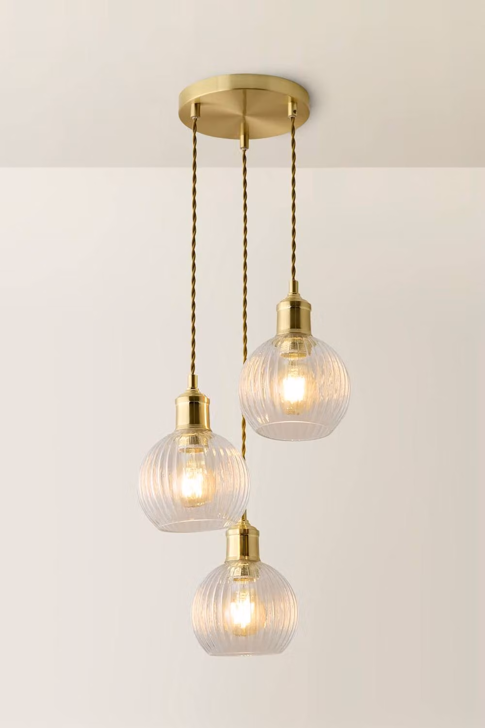 ValueLights Maddison 3-Drop Adjustable Ceiling Pendant Light with Clear Ribbed Glass Shades in Gold/Brass – 2
