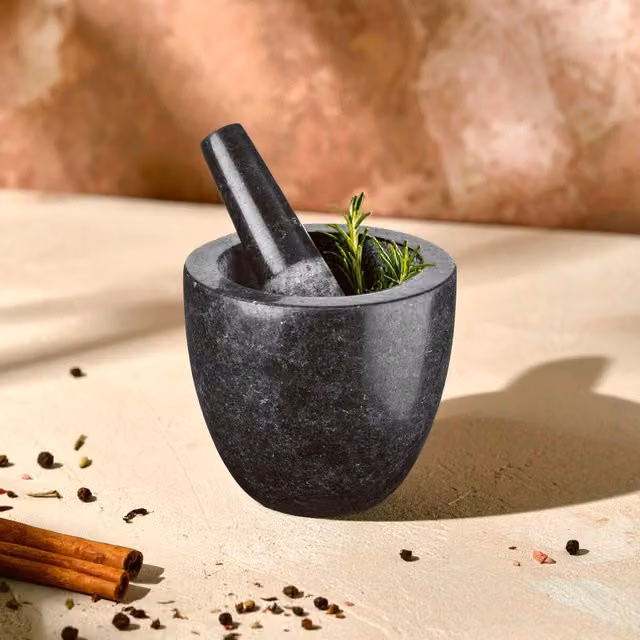 Orsina Speckled Charcoal Granite Mortar and Pestle in Grey