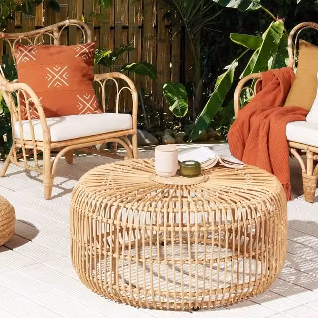 Wyld and Coco Handmade Rattan Round Coffee Table in Beige, Diameter: 85 cm, Height: 40 cm