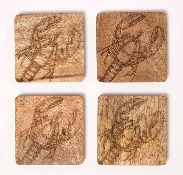 Homescapes Wooden Coaster Set with Lobster Design, Set of 4 in Brown and Sand