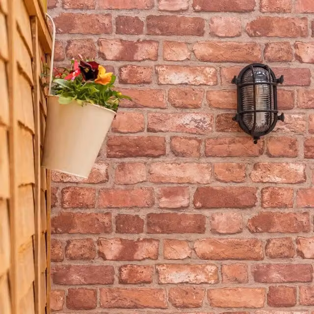 ValueLights Bow Oval IP64 Black Metal Outdoor Wall Light with LED Bulb – 4