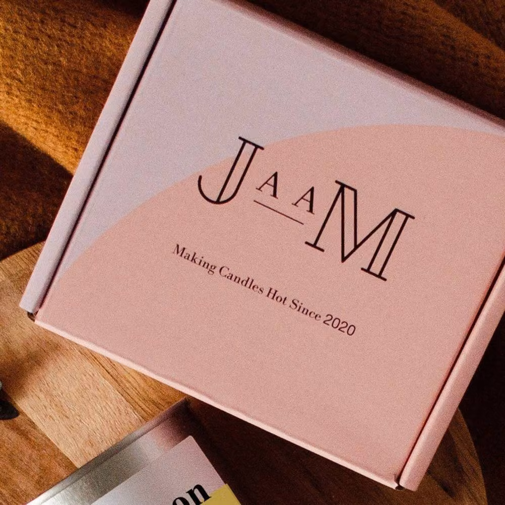 JAAM White Musk & Maple Wood Wick Candle in Silver – 3