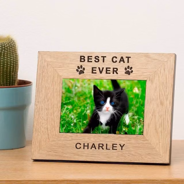 Uniqueful Personalised Best Cat Ever Wood Picture Frame, Brown, W/H: 17.8 x 12.7 cm