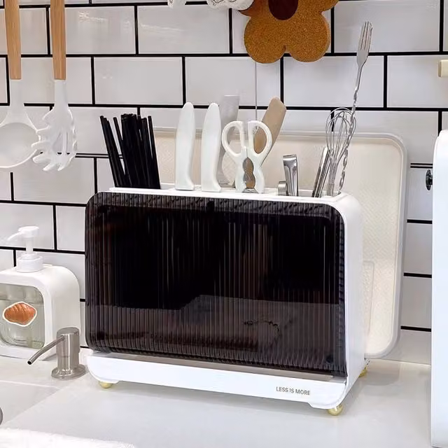 Livingandhome White Plastic and Metal Kitchen Cutlery and Chopsticks Drying Rack with Drip Tray