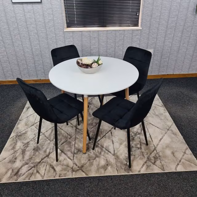 KOSY KOALA Modern Round Dining Table and 4 Black Velvet Chairs Set in Brown – 1