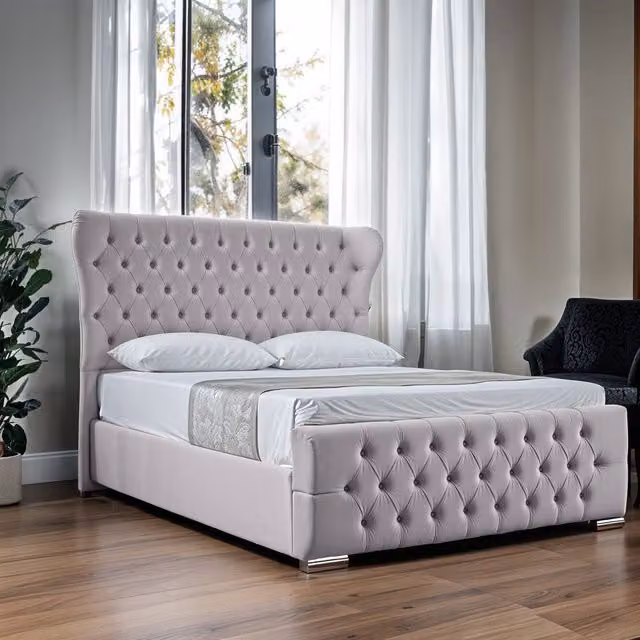 UK Bed Furniture Isabella Upholstered Slatted Base Bed with 48 Inch Wingback Headboard in Silver, Size: Super King (200 x 200 cm)
