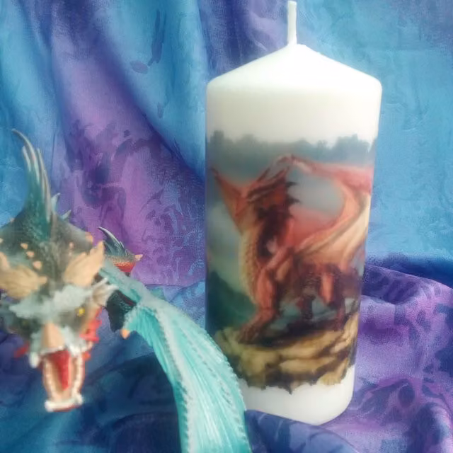 Viki White Dragon Pillar Candle