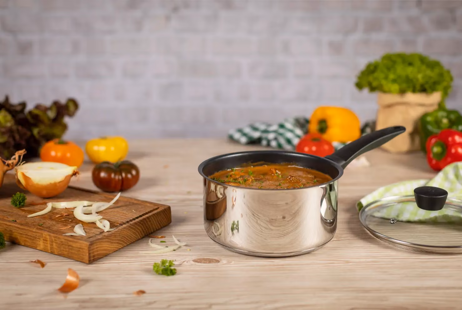 Kuhn Rikon Classic Non-Stick Stainless Steel Induction Safe Saucepan, Silver, 2.3 l – 2