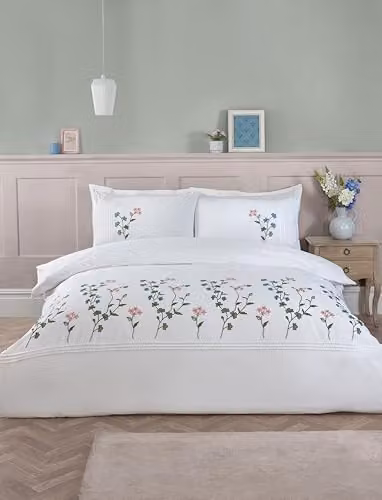 Rapport Home Gardenia Floral Polycotton Duvet Cover and Pillowcase Set, Multicolour and White, Double Size (Duvet: 200 x 200 cm, Pillowcase: 50 x 75 cm) – 1