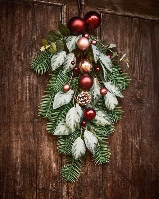 Dibor Waverley Red Bauble Christmas Decoration Swag in Green with Leaves