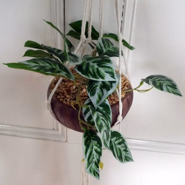 Leaf 85cm Hanging Artificial Potted Pothos Plant in Green – 1