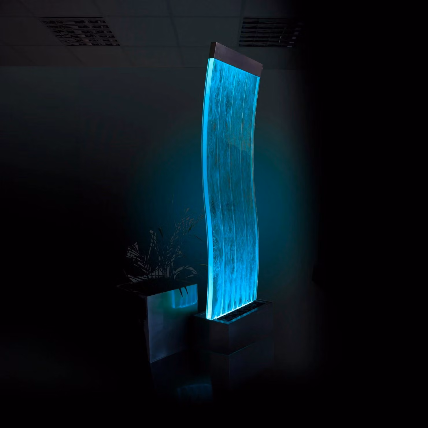 Primrose Cosmo Curved Bubble Water Feature Wall Colour Changing Indoor in Metallic Silver, Height: 183 cm – 2
