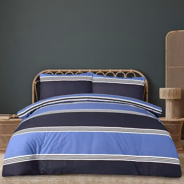 Smart Living Wholesale Ltd. Reversible Striped Polycotton Duvet Cover and Pillowcase Set, Blue, W/D/H: 140 x 200 cm, Pillowcase: 50 x 75 cm