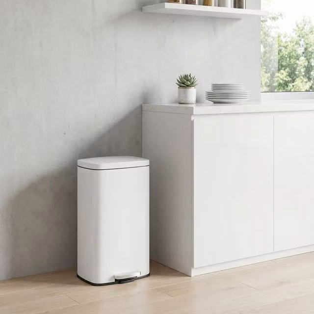 SONGMICS 30L Pedal Bin with Soft-Close Lid, White