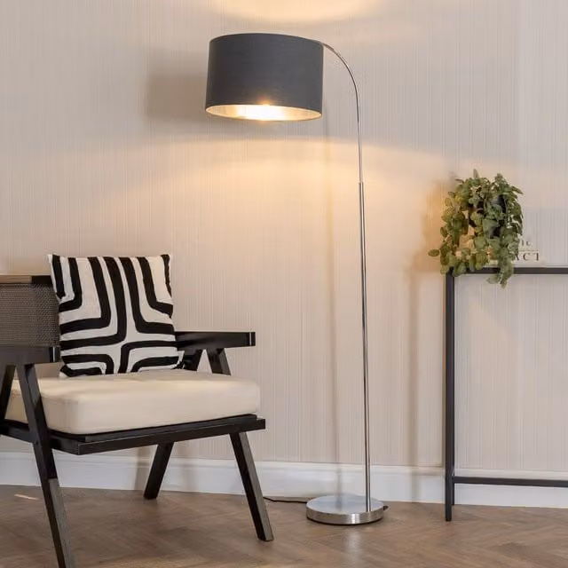 ValueLights Curva Chrome Arched Floor Lamp with Grey Fabric Shade