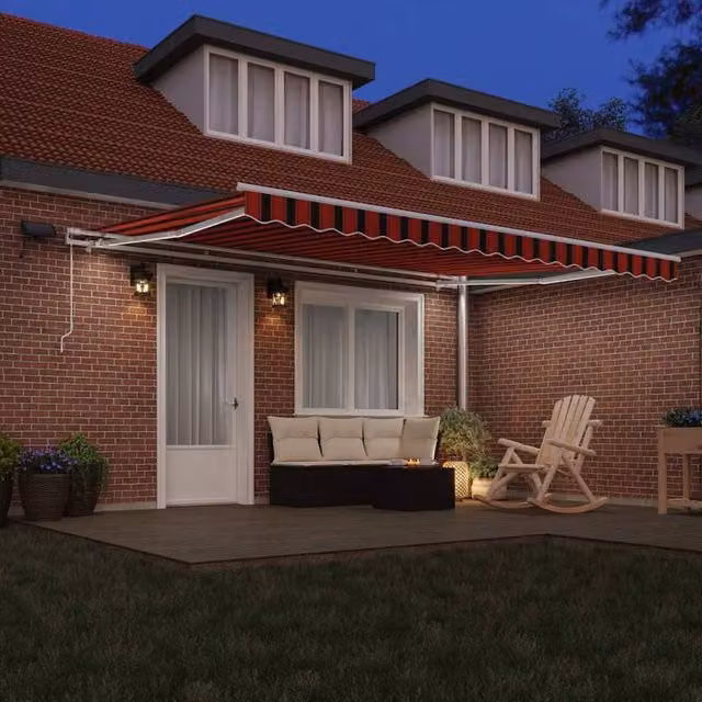 Berkfield Home Manual Retractable Polyester Awning with LED in Orange and Brown Striped, W: 450 cm, D: 300 cm – 1