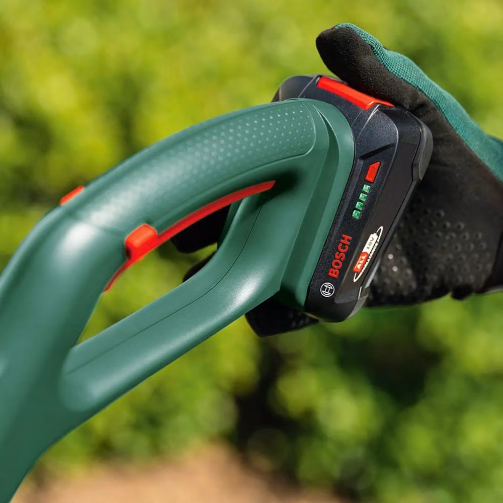 Bosch 18V Cordless Telescopic Grass Trimmer, Green – 3