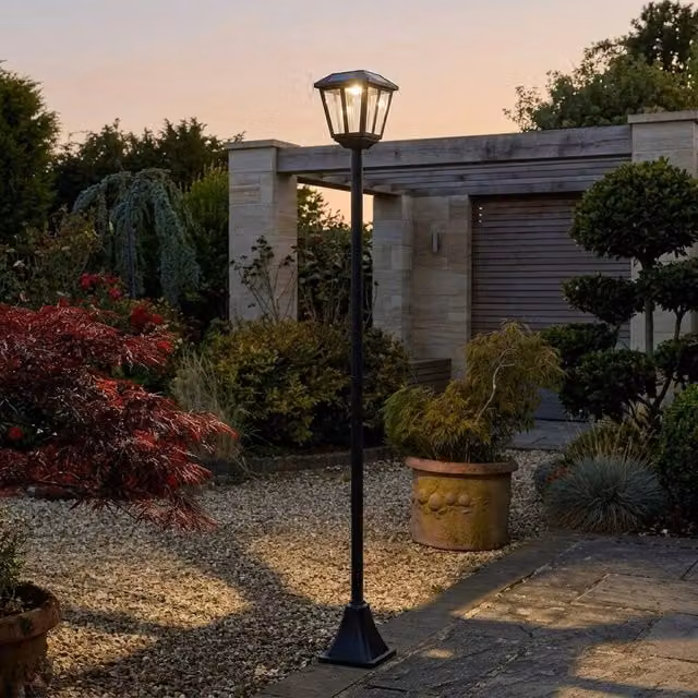 Garden Greatness Whitehall Tear Drop Solar LED Lamp Post Light in Black