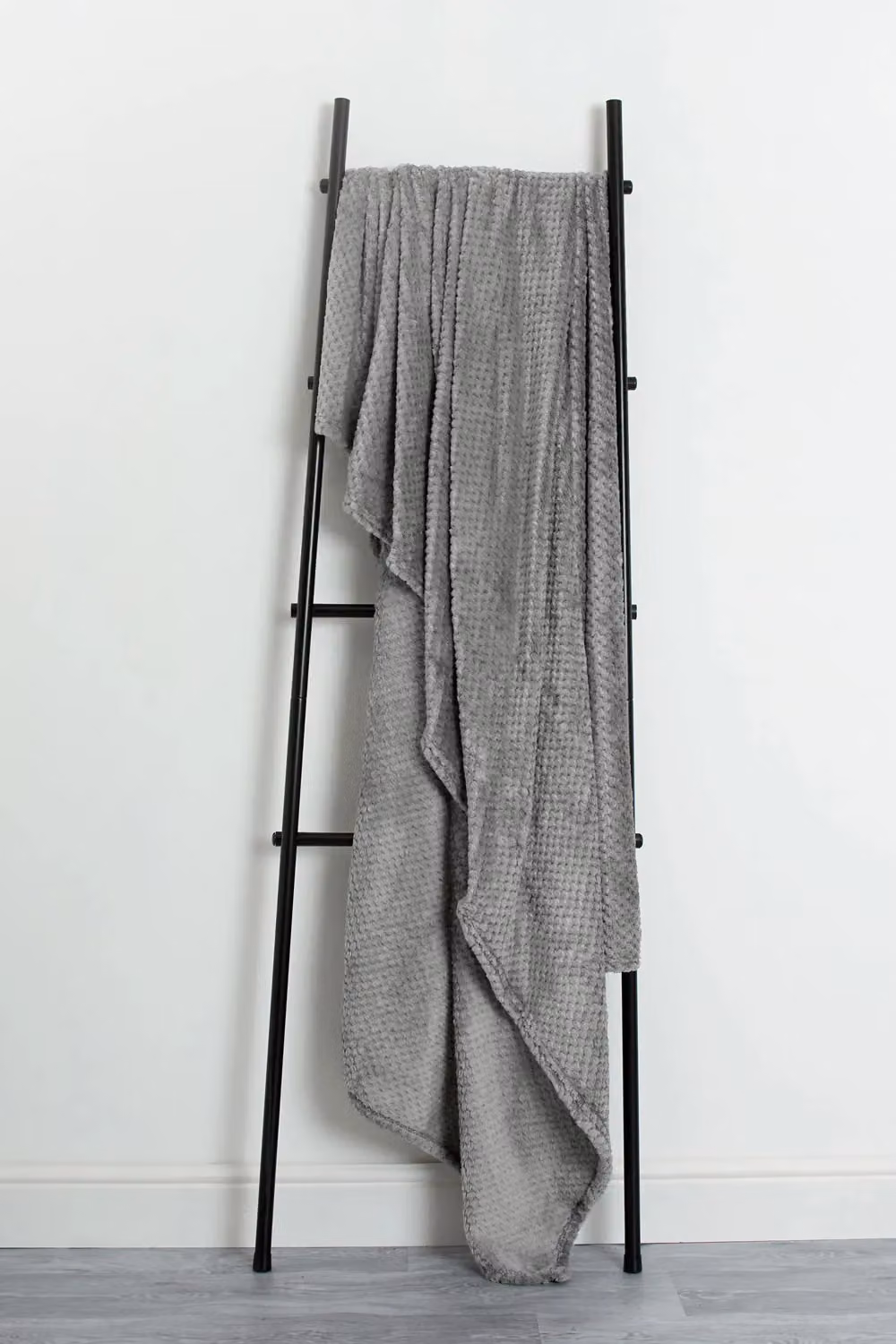OHS Luxury Waffle Honeycomb Mink Throw in Charcoal Grey, W/D/H: 150 x 200 cm – 2