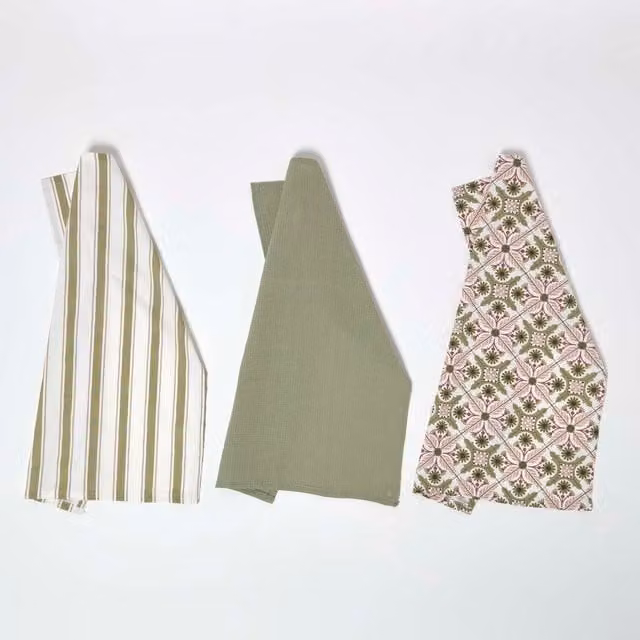 Homescapes Retro Cotton Tea Towels, Set of 3, Green and Pink