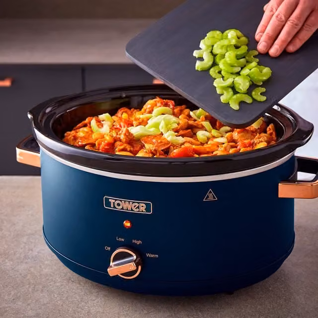 Tower Cavaletto 3.5L Slow Cooker in Blue, Black and Gold