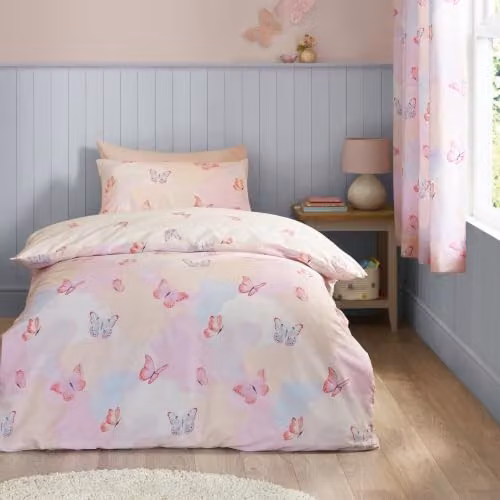 Catherine Lansfield Ombre Butterflies Reversible Double Duvet Cover and Pillowcase Set in Pink, W/D/H: 200 x 200 cm – 1