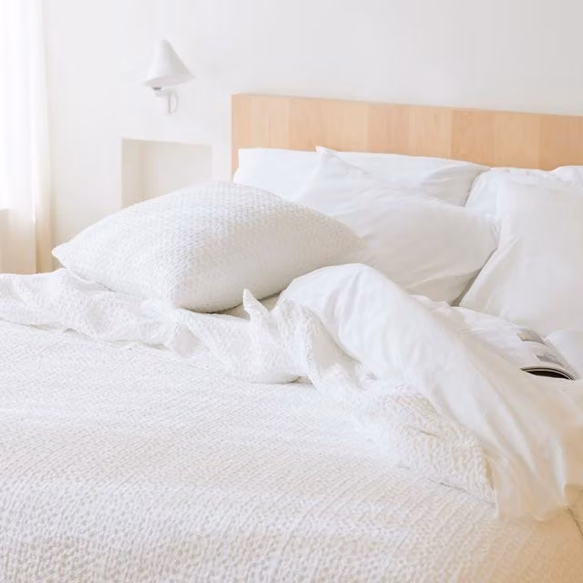 Santa Luzia White Cotton Waffle Pique Bedspread with Geometric Design and Fringes