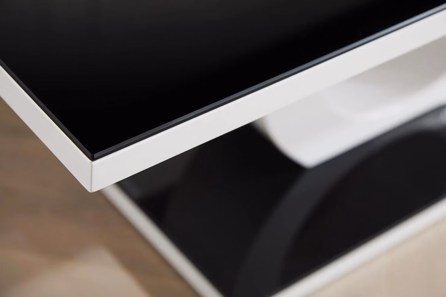 FurnitureboxUK Giovani Rectangular White High Gloss Coffee Table with Glass Top and Black Halo Structural Plinth Base, W: 120 cm, D: 45 cm – 2