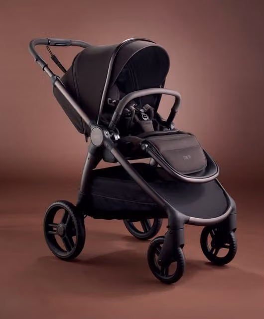 Mamas & Papas Ocarro 2 Pushchair in Black