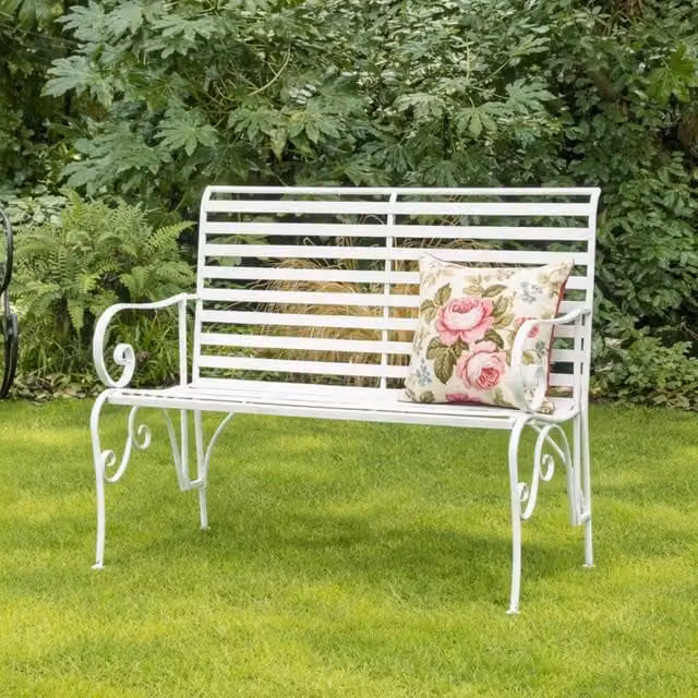 Melody Maison White Metal Ornate Distressed Garden Bench with Slats, W: 100 cm, H: 92 cm, D: 92 cm
