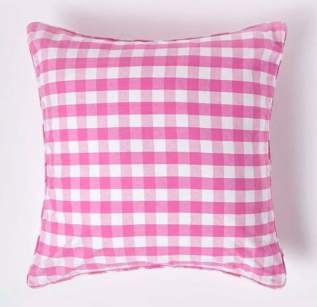 Homescapes Pink and White Gingham Cotton Rectangular Cushion Cover, W: 30 cm, H: 50 cm