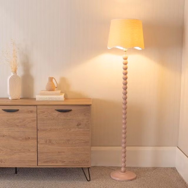 ValueLights Bobbins Rose Pink Wood Floor Lamp with White Scallop Fabric Shade and LED Bulb, H 151 cm x W 35 cm x D 35 cm