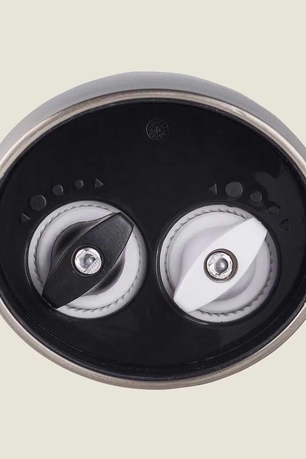 Cole & Mason Kew 2 in 1 Electric Salt and Pepper Mill in Silver and Black – 4